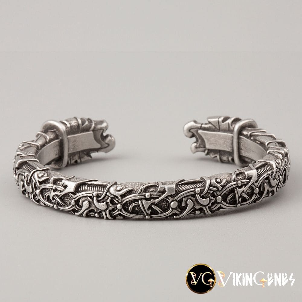 Viking Arm Ring With Odin&#39;s Ravens Hugin &amp; Munin