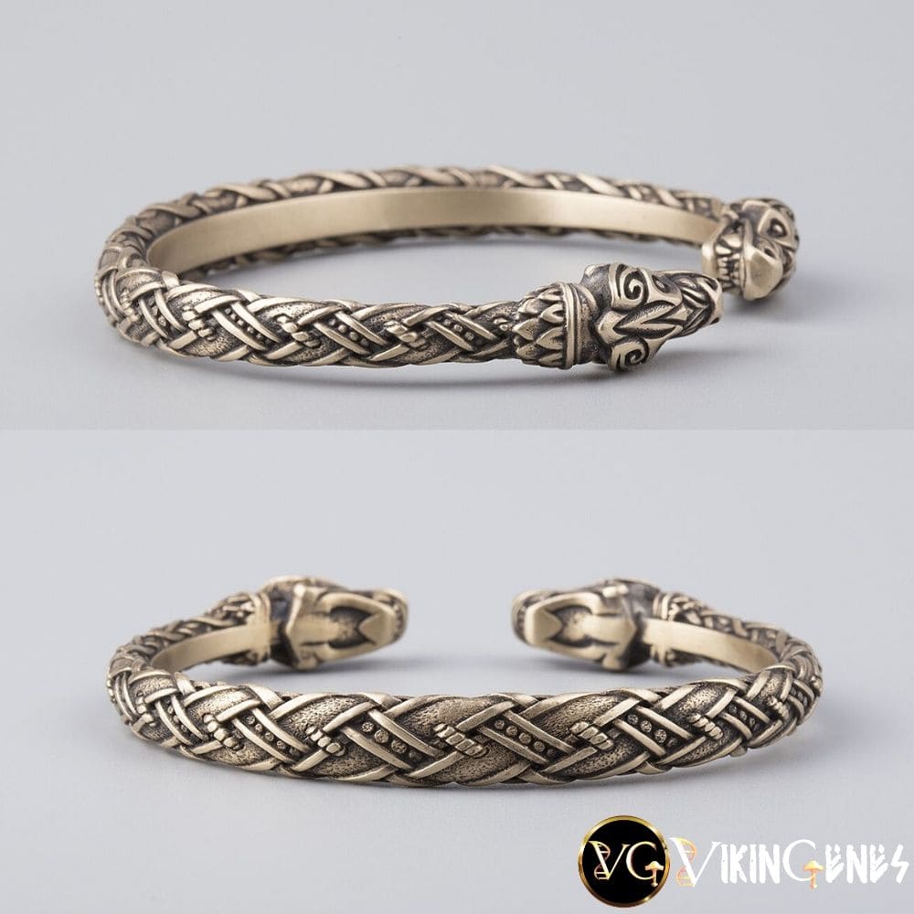 Viking Arm Ring With Odin&#39;s Wolves Hati &amp; Scoll