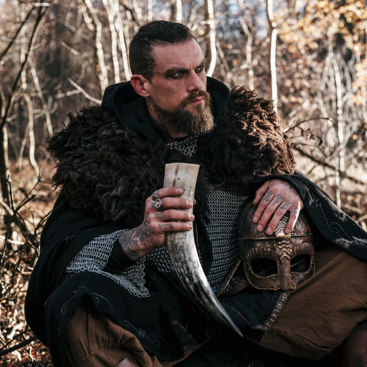 Drinking Horn Bundle with Stand & Holster