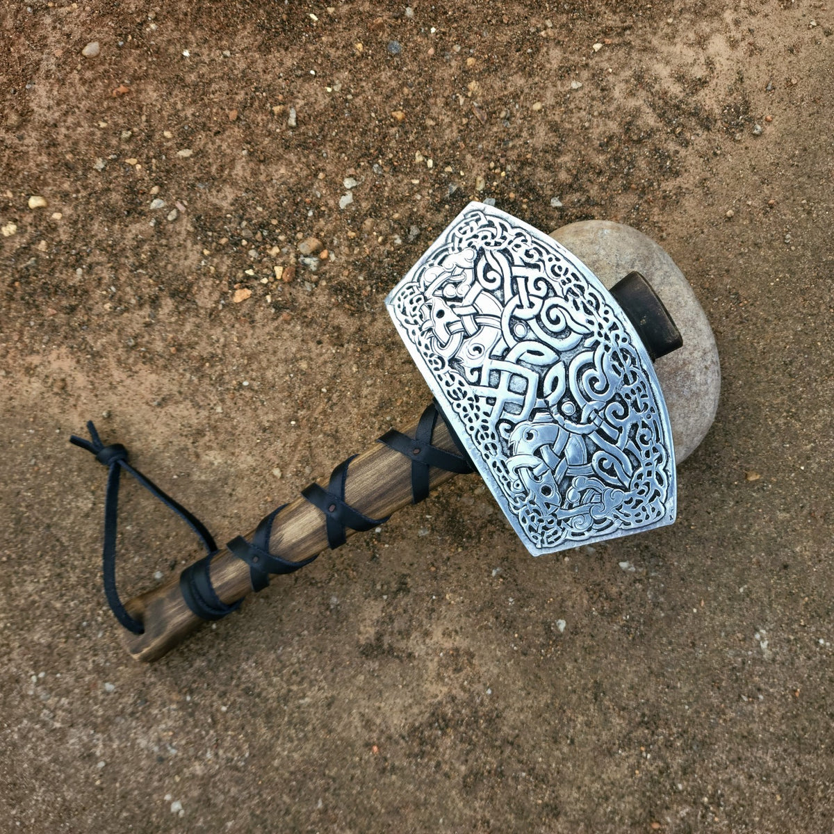 Thor&#39;s Hammer (Full Size)